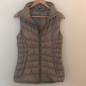 Athleta Downalicious Vest